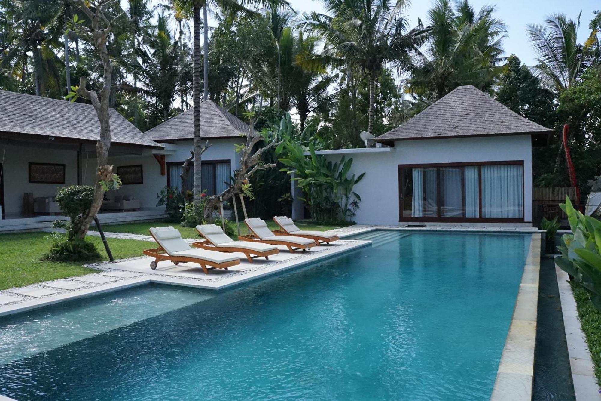 Santun Luxury Private Villas Ουμπούντ Δωμάτιο φωτογραφία